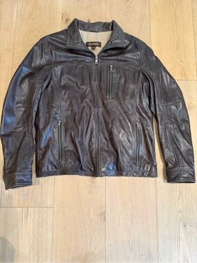 Danier Men’s Genuine Leather Jacket – Dark Brown – Size 42–44